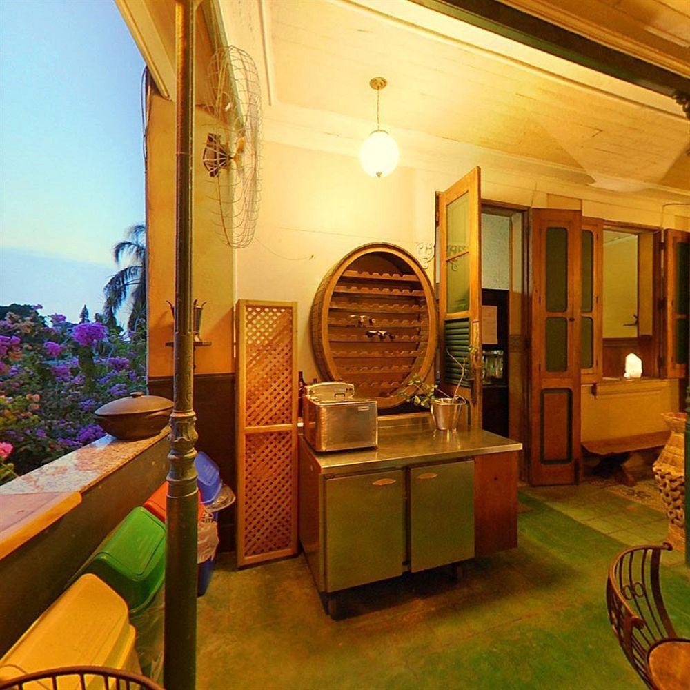 Casa Aurea Boutique Acomodação com café da manhã  2*